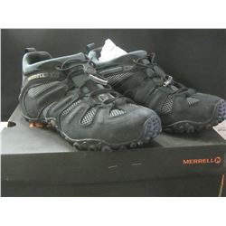 Mens shoes Merrell size 8 black