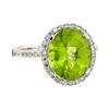 Image 1 : 14KT White Gold 4.90 ctw Peridot and Diamond Ring