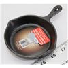 Image 1 : NEW PRESEASONED, READY TO USE CAST IRON MINI