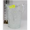 Image 1 : DEPRESSION GLASS BUTTONS AND DAISIES JUICE PITCHER
