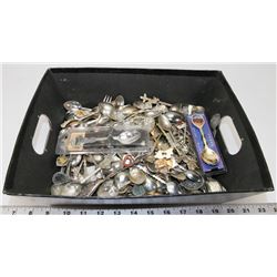 FLAT OF COLLECTOR SPOONS