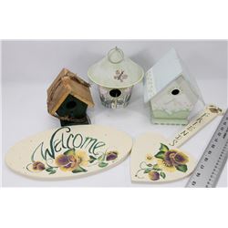 BOX OF BIRDHOUSES AND GARDEN SET