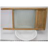 Image 1 : VINTAGE WASHBOARD 2FT X 1FT WITH WASH BASIN AND