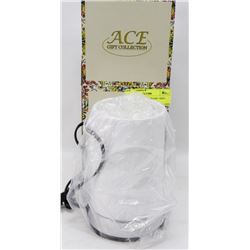 NEW HANDMADE CERAMIC BIRD THEMED TABLE LIGHT