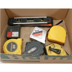 BOX W/ 5 TAPE MEASURERS & 2 LEVELS