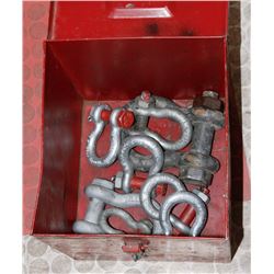 AMMO BOX W/ 8 SHACKLES: 5 NEW 3 ¼ TON CROSBY,