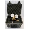 Image 1 : N2 REGULATOR W/ 2 GAUGES IN PELICAN CASE