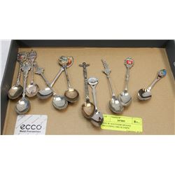 BOX W/ SOUVENIR SPOONS INCLUDING 1980 OLYMPIC