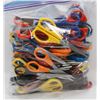 Image 1 : BAG OF ASSORTED SCISSORS