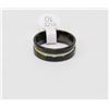 Image 1 : MENS WEDDING STYLE BAND SIZE 10