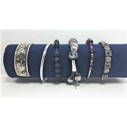 20 - LOT OF 6 BRACELETS