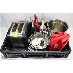 CRATE OF ASSORTED ESTATE DISHWARE INCL TOASTER