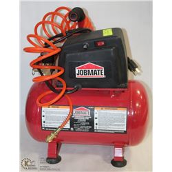 JOBMATE AIR COMPRESSOR 3 GALLON.