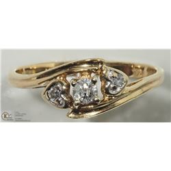 7) 14K YELLOW GOLD 3 DIAMOND HEART RING