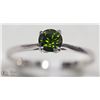 Image 2 : 10) 10K WHITE GOLD GREEN DIAMOND SOLITAIRE RING