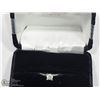 Image 3 : 17) 14K WHITE GOLD DIAMOND SOLITAIRE RING