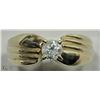 Image 1 : 20) 10K YELLOW GOLD DIAMOND RING