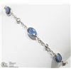 Image 3 : 21) 14K WHITE GOLD SAPPHIRE AND DIAMOND BRACELET
