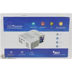 NEW LED PROJECTOR -NO ADAPTOR-
