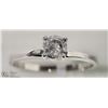 Image 1 : 31) 10K WHITE GOLD DIAMOND SOLITAIRE RING