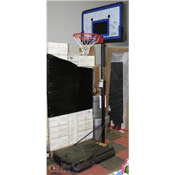 NEW LIFETIME BASKETBALL  HOOP
