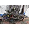 Image 1 : POLICE SEIZURE: LOT OF APPROX 12 ASSORTED BIKES.