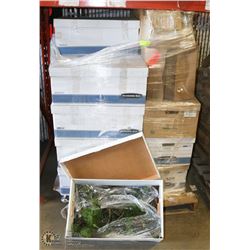 PALLET OF  CHRISTMAS DECORATIONS