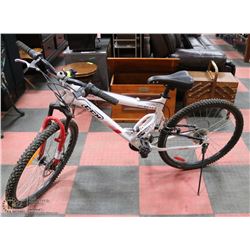 CCM STATIC DSXC 26" WITH FAST RELEASE SEAT, DUAL