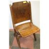 Image 1 : VINTAGE WOOD FOLDING CHAIR