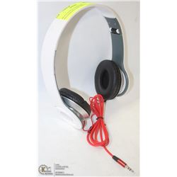 BEATS STYLE OVER EAR HEADPHONES NEW WHITE