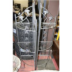 PAIR OF METAL CORNER STANDS