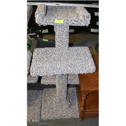 ON CHOICE: 4 TIER CAT TREE.