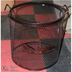 TURKEY FEDERATION GARBAGE CAN