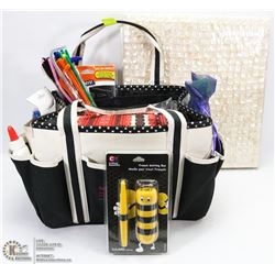 CRAFT / SCRAPBOOKING LOT, INCLUDES CARRYING CASE