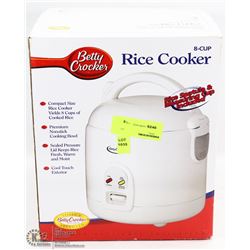 BETTY CROCKER RICE COOKER