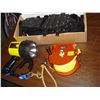 Image 2 : TRAY OF GREASE GUNS, EXTENSIONS CORD AND TROUBLE LIGHT