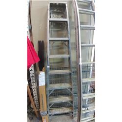 8 FOOT ALUMINUM STEPLADDER