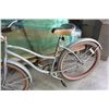 Image 2 : HUFFY GREY BIKE