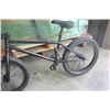 Image 2 : NO BRAND BLACK BMX BIKE