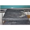 Image 2 : 23 PLASTIC GARDEN SLABS