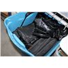Image 1 : TOTE OF BAGS AND PURSES