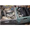Image 1 : 2 TOTES OF HEAVY DUTY CASTORS