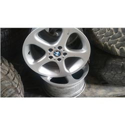 SET OF FOUR BMW X5 18 INCH RIMS