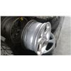 Image 2 : SET OF FOUR BMW X5 18 INCH RIMS