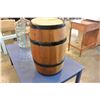 Image 2 : RUSTIC WOOD BARRELL