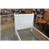 Image 3 : WHITE SINGLE SIZE BEDFRAME