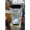 Image 1 : LIGHTED DISPLAY CASE