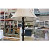 Image 2 : BLACK FLOOR LAMP