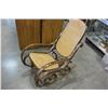 Image 2 : VINTAGE ROCKING CHAIR