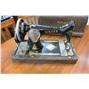 Image 2 : ANTIQUE SINGER SEWING MACHINE IN DOME TOP CASE